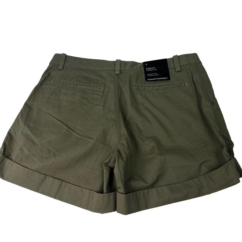 Banana Republic Olive Green Ryan Fit Shorts Size 6